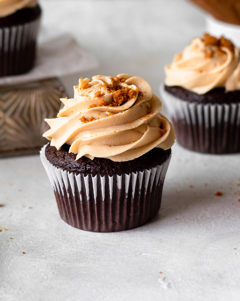 The Best Chocolate and Cookie Butter Cupcakes