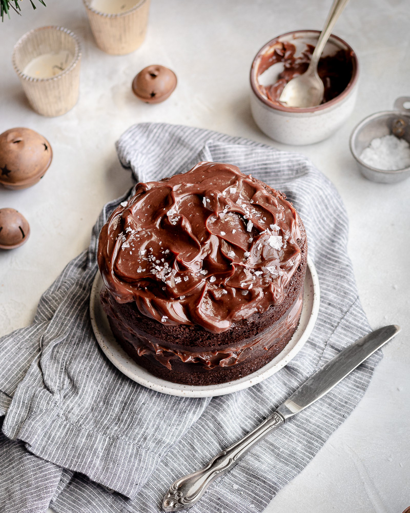 The Best Chocolate Cake Recipe {So Easy Too!}